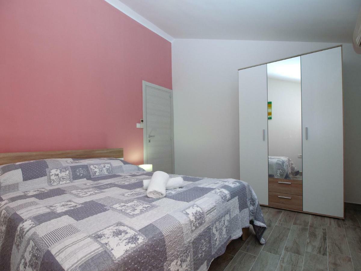Apartments Oriana 898 Πούλα Εξωτερικό φωτογραφία